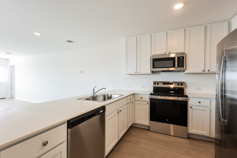 1,320/Mo, 533 Chevre Rd New Braunfels, TX 78130 Kitchen View 3