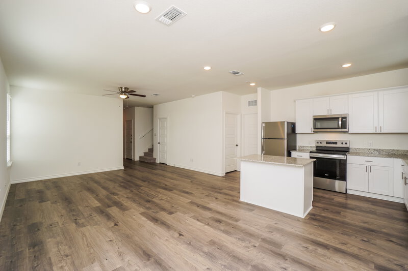 1,870/Mo, 1637 Viola Ln New Braunfels, TX 78130 Dining Room View