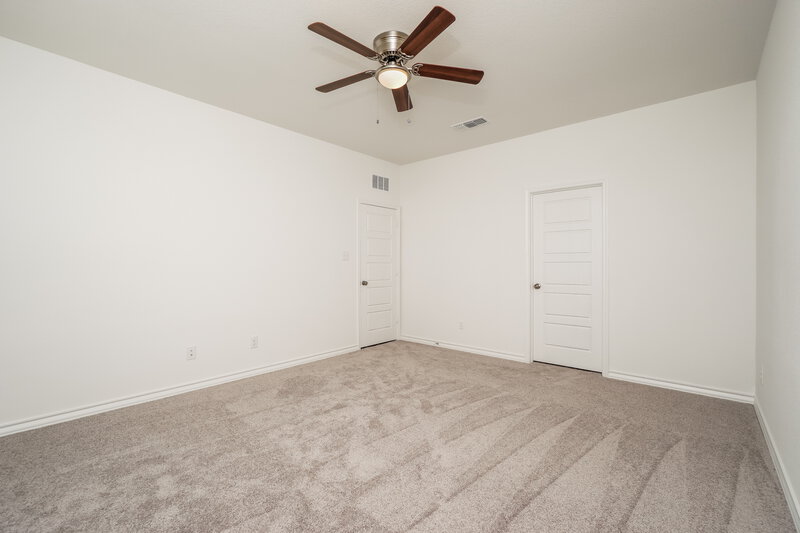 1,870/Mo, 1637 Viola Ln New Braunfels, TX 78130 Main Bedroom View