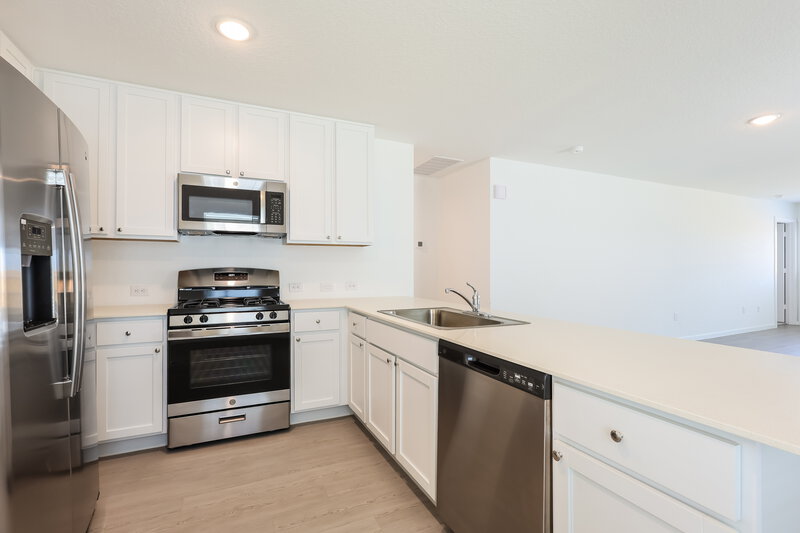 1,670/Mo, 1859 Musk Rose Converse, TX 78109 Kitchen View 2