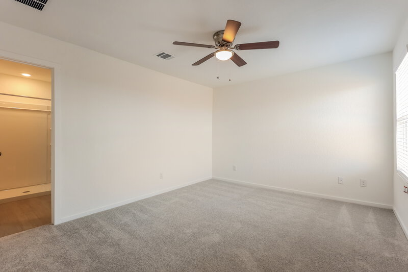 1,795/Mo, 1867 Musk Rose Converse, TX 78109 Main Bedroom View