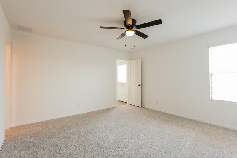 1,470/Mo, 501 Chevre Rd New Braunfels, TX 78130 Main Bedroom View 2