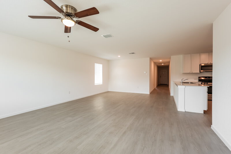 1,490/Mo, 2234 Croaker Crk San Antonio, TX 78253 Living Room View