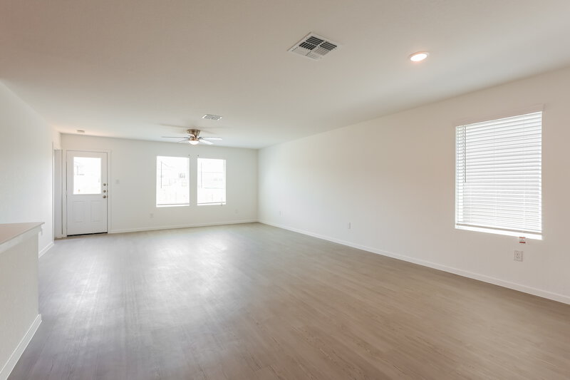 1,490/Mo, 2234 Croaker Crk San Antonio, TX 78253 Living Room View 2