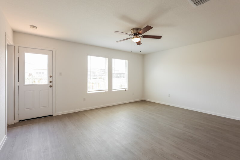 1,490/Mo, 2234 Croaker Crk San Antonio, TX 78253 Living Room View 3