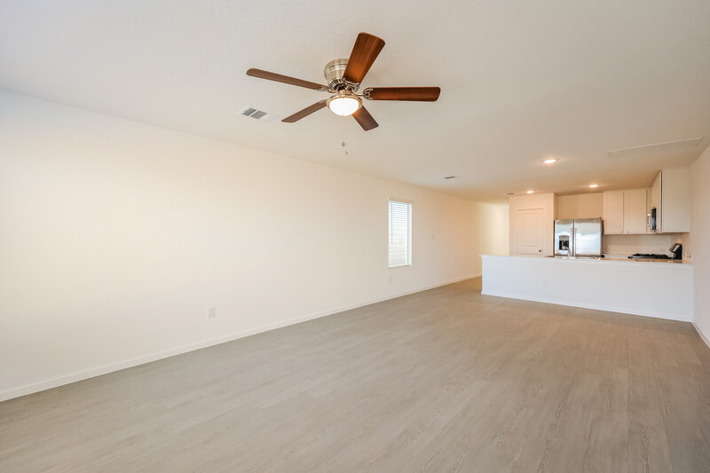 1,355/Mo, 1870 Musk Rose Converse, TX 78109 Living Room View 2