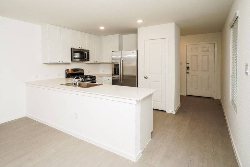 1,610/Mo, 1866 Musk Rose Converse, TX 78109 Kitchen View