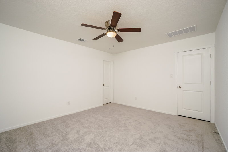 1,610/Mo, 1866 Musk Rose Converse, TX 78109 Main Bedroom View 2