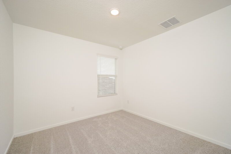 1,610/Mo, 1866 Musk Rose Converse, TX 78109 Bedroom View 3