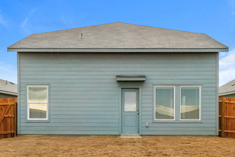 1,610/Mo, 1866 Musk Rose Converse, TX 78109 Rear View