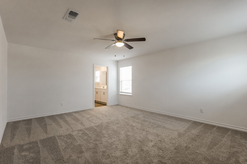 2,700/Mo, 1541 Golden Wheat New Braunfels, TX 78130 Main Bedroom View