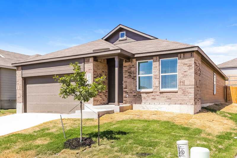 1,435/Mo, 15407 Salmon Spg San Antonio, TX 78253 Front View
