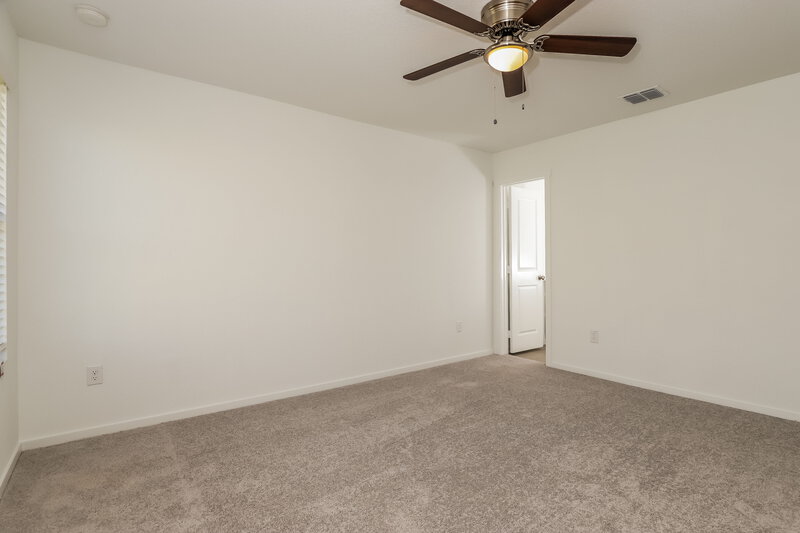 1,435/Mo, 15407 Salmon Spg San Antonio, TX 78253 Main Bedroom View 2