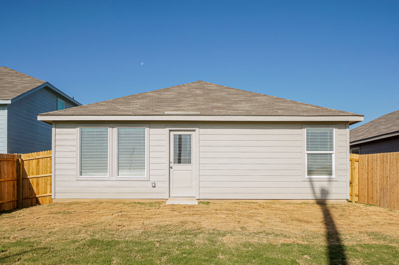 1,695/Mo, 1858 Musk Rose Converse, TX 78109 Rear View