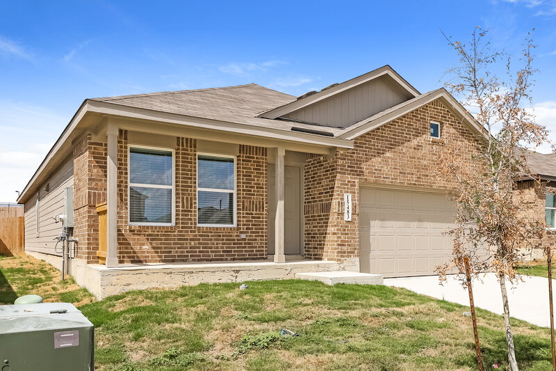 1,515/Mo, 15483 Jake Xing San Antonio, TX 78253 Front View