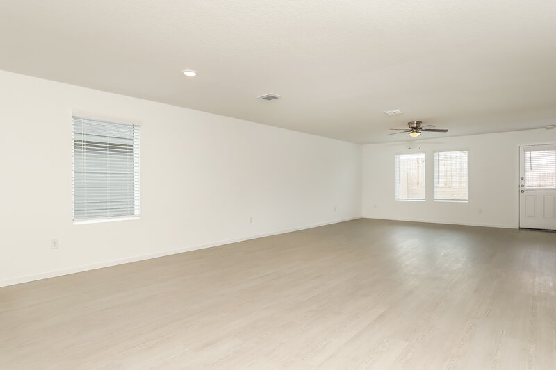 1,515/Mo, 15483 Jake Xing San Antonio, TX 78253 Living Room View