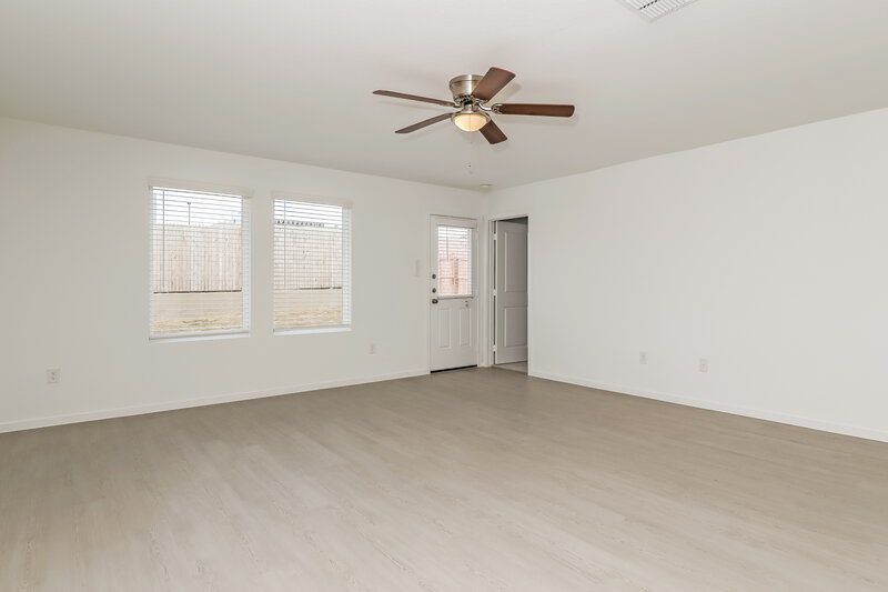 1,515/Mo, 15483 Jake Xing San Antonio, TX 78253 Main Bedroom View