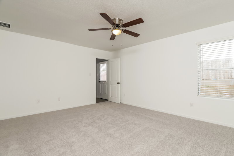 1,515/Mo, 15483 Jake Xing San Antonio, TX 78253 Main Bedroom View 3