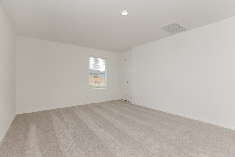 1,590/Mo, 2230 Croaker Crk San Antonio, TX 78253 Family Room View