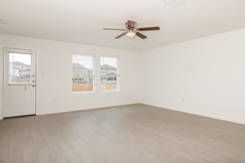 1,515/Mo, 2218 Croaker Crk San Antonio, TX 78253 Main Bedroom View
