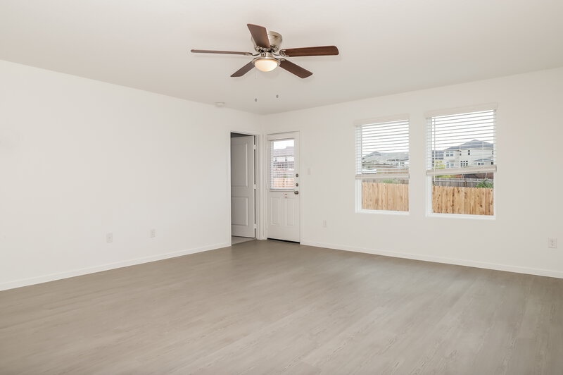 1,515/Mo, 2218 Croaker Crk San Antonio, TX 78253 Main Bedroom View 2