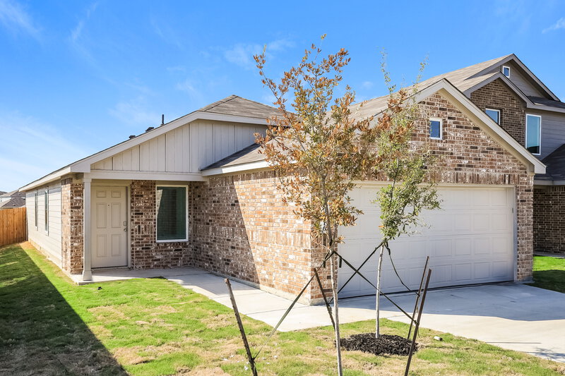 1,505/Mo, 10016 Mather Way Converse, TX 78109 Front View