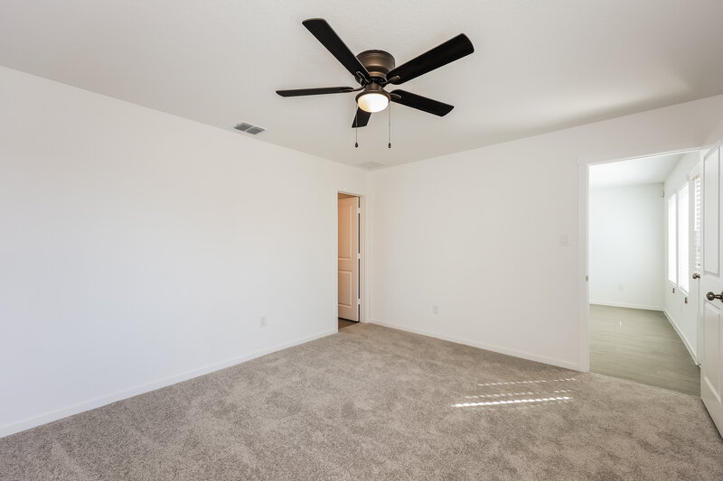 1,505/Mo, 10016 Mather Way Converse, TX 78109 Main Bedroom View
