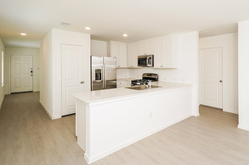 1,465/Mo, 10051 Mather Way Converse, TX 78109 Dining Room View