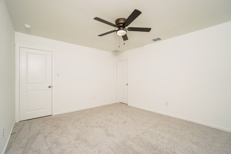 1,465/Mo, 10051 Mather Way Converse, TX 78109 Main Bedroom View