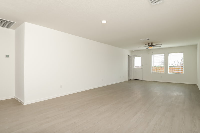 1,495/Mo, 1830 Musk Rose Converse, TX 78109 Living Room View