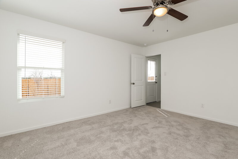 1,495/Mo, 1830 Musk Rose Converse, TX 78109 Main Bedroom View 2