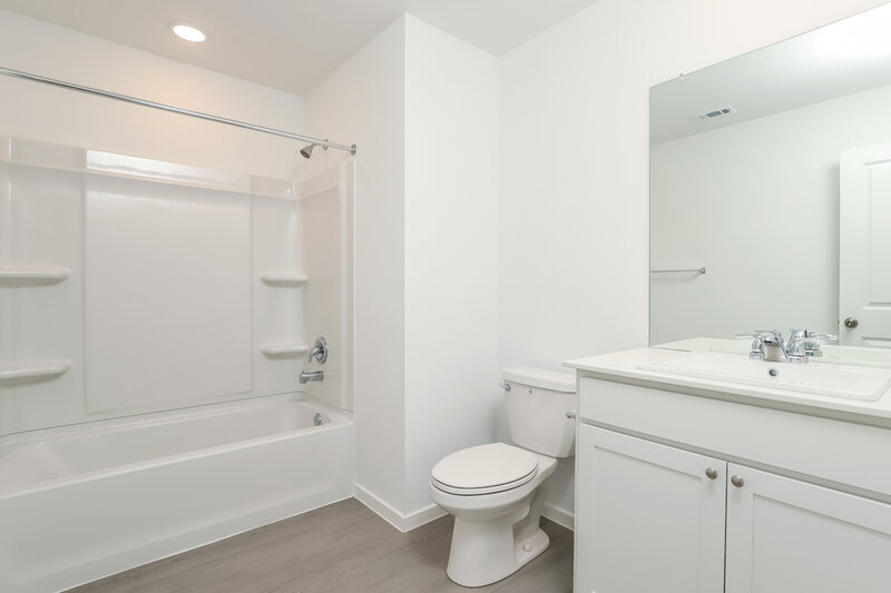 1,495/Mo, 1830 Musk Rose Converse, TX 78109 Bathroom View