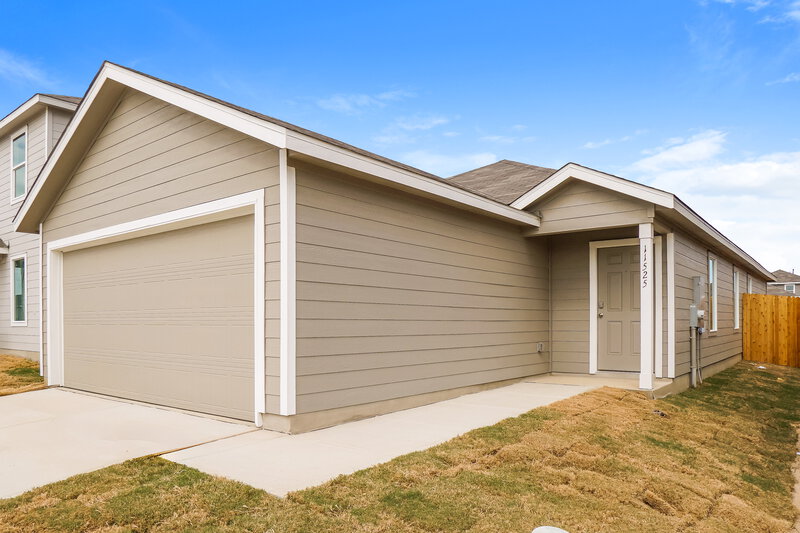 1,445/Mo, 11525 Chestnut Rose Converse, TX 78109 Front View