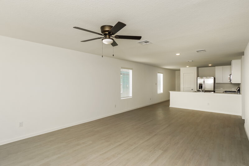 1,525/Mo, 1854 Musk Rose Converse, TX 78109 Living Room View