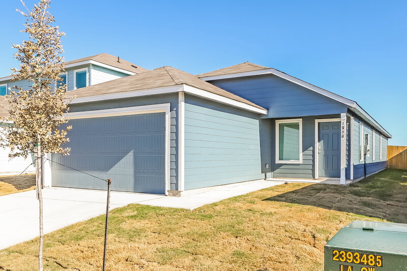 1,590/Mo, 1850 Musk Rose Converse, TX 78109 Front View