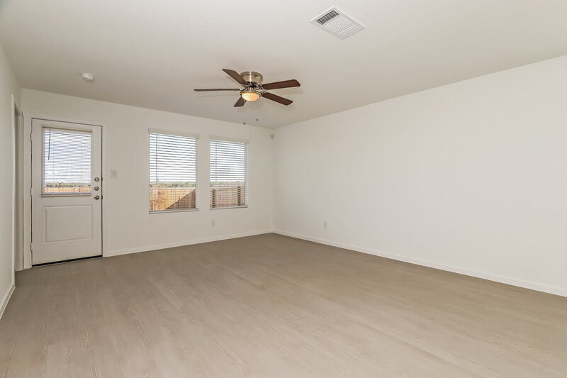 1,590/Mo, 1850 Musk Rose Converse, TX 78109 Living Room View 2