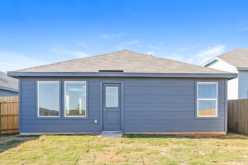 1,590/Mo, 1850 Musk Rose Converse, TX 78109 Rear View