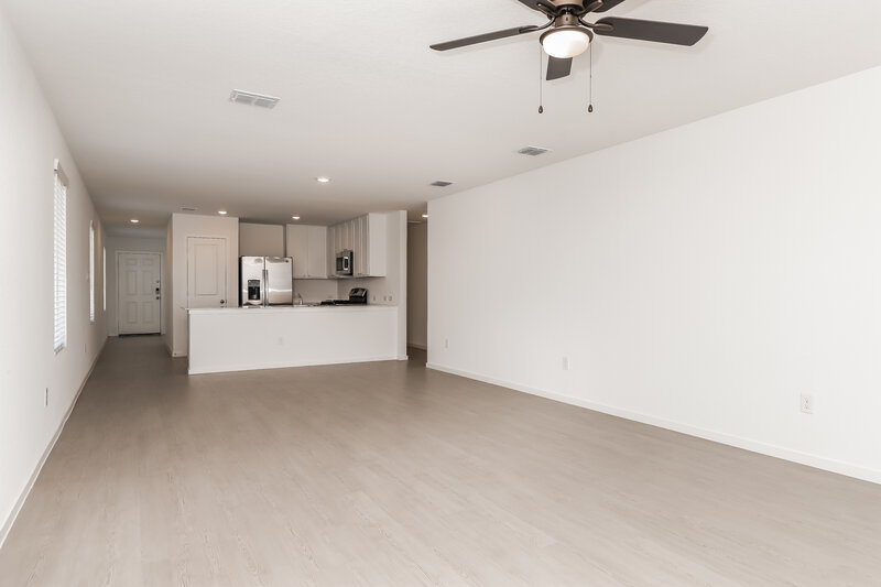 1,485/Mo, 10035 Mather Way Converse, TX 78109 Living Room View 2