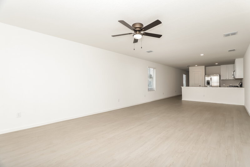 1,620/Mo, 10043 Mather Way Converse, TX 78109 Living Room View 3