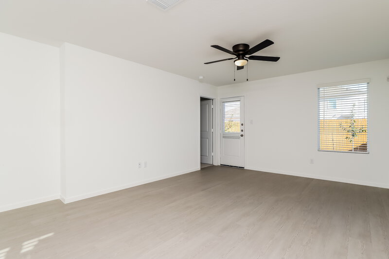 1,495/Mo, 11533 Chestnut Rose Converse, TX 78109 Living Room View