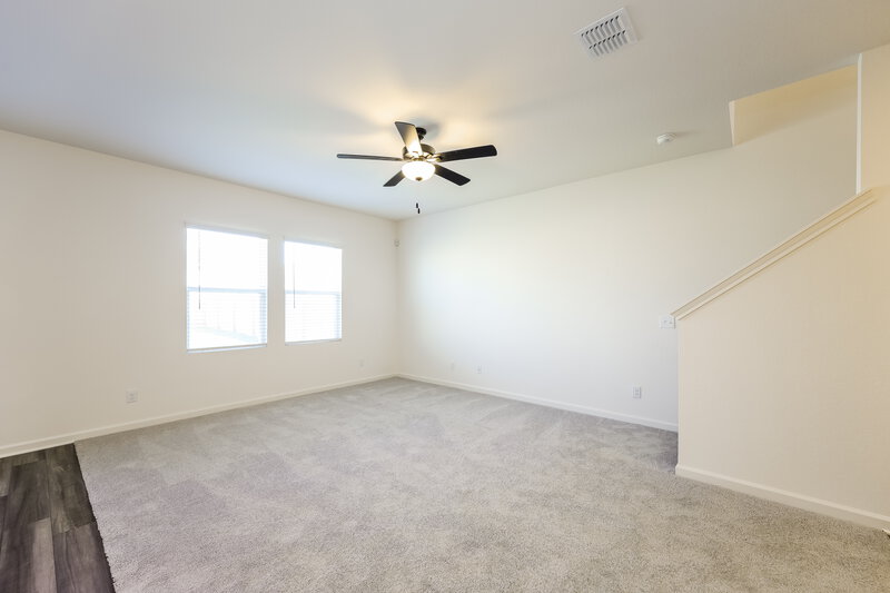 1,520/Mo, 5534 Bluebell Mdw Converse, TX 78109 Living Room View 2