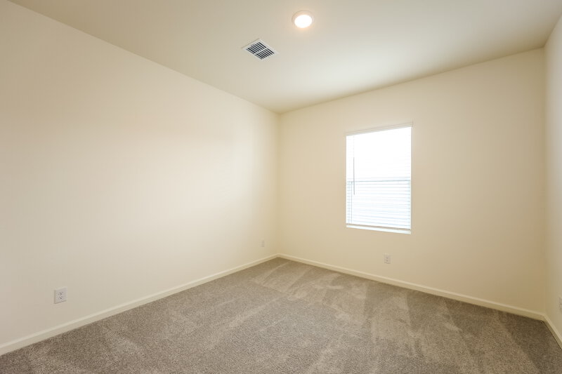 1,815/Mo, 5539 Bluebell Mdw Converse, TX 78109 Bedroom View 2