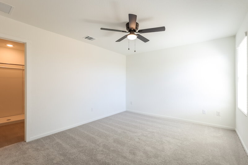 1,515/Mo, 1822 Musk Rose Converse, TX 78109 Main Bedroom View 2