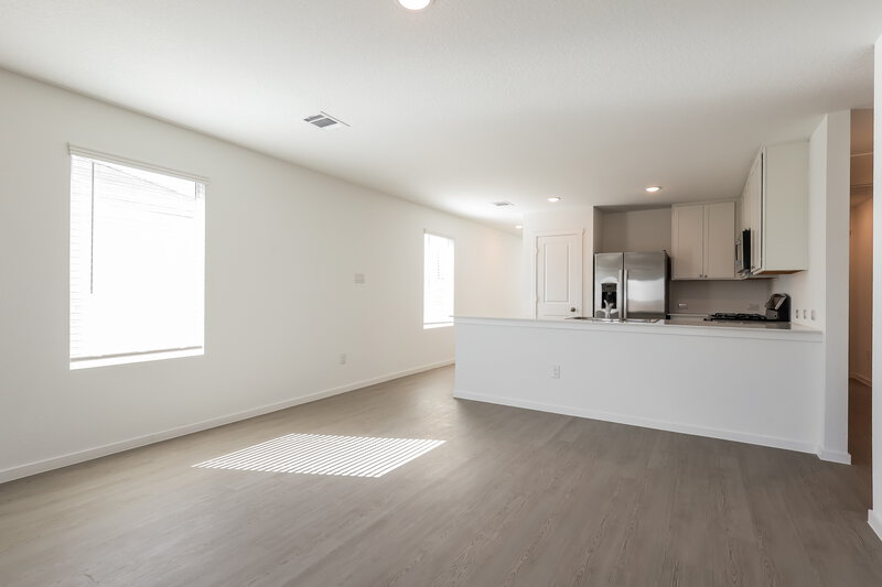 1,405/Mo, 1818 Musk Rose Converse, TX 78109 Living Room View