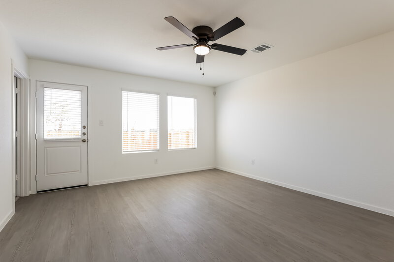 1,405/Mo, 1818 Musk Rose Converse, TX 78109 Living Room View 2