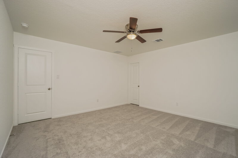 1,660/Mo, 1826 Musk Rose Converse, TX 78109 Main Bedroom View