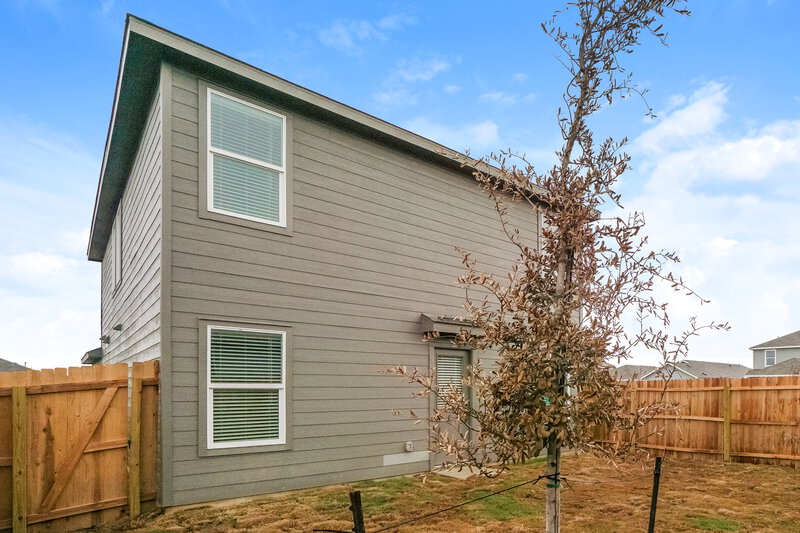 1,555/Mo, 2215 Sulphur Rose Converse, TX 78109 Rear View