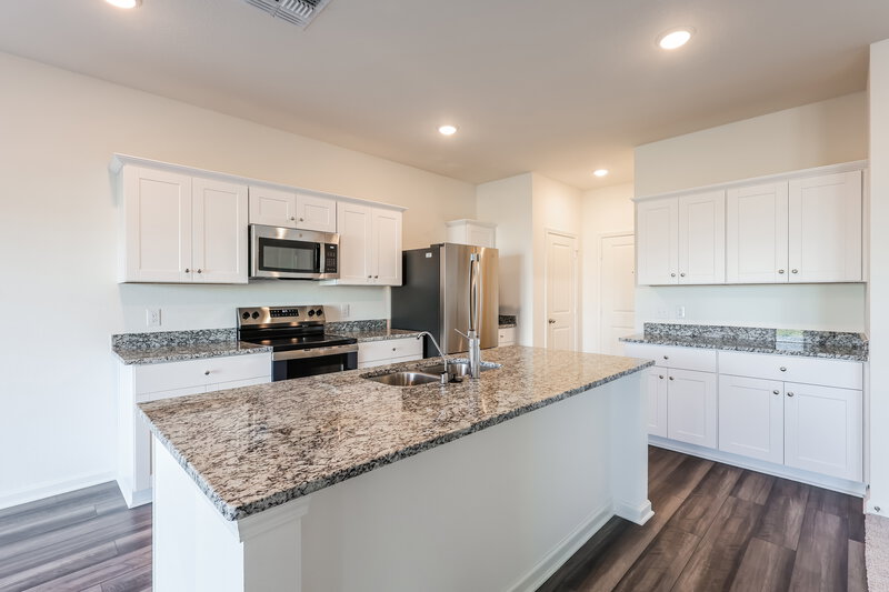 1,725/Mo, 5713 Texas Palm Dr Converse, TX 78109 Kitchen View