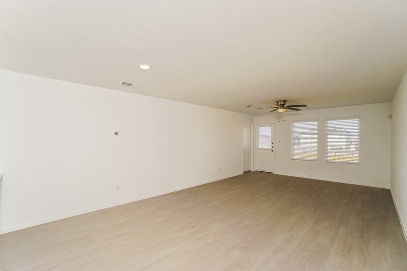 1,500/Mo, 544 Roquefort St New Braunfels, TX 78130 Dining Room View