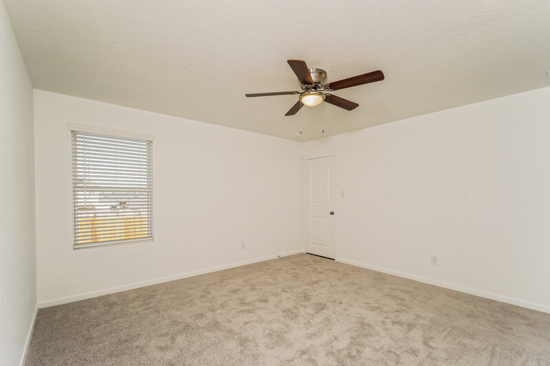 1,500/Mo, 544 Roquefort St New Braunfels, TX 78130 Main Bedroom View